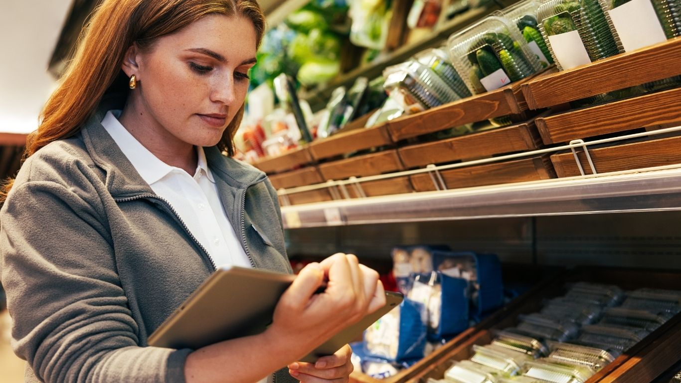 Digitalni dashboard sa analizom transakcionih podataka i Category Management-a